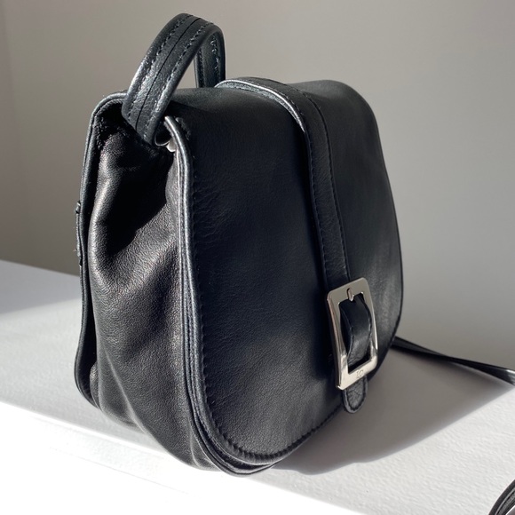 Vintage Handbags - Vintage Liz Claiborne Leather Crossbody Purse